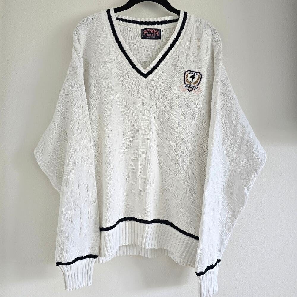 Vintage Nutmeg Universal Studio Men's V-neck Sweater SZ-M Textured Cotton Preppy